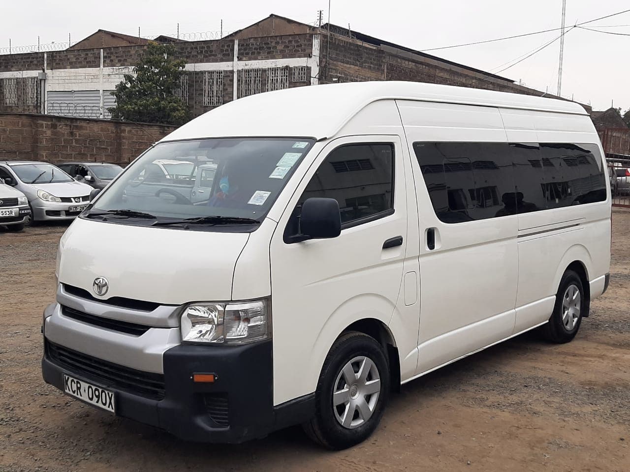 Toyota Hiace 14 seater van for group airport transfers in Nairobi
