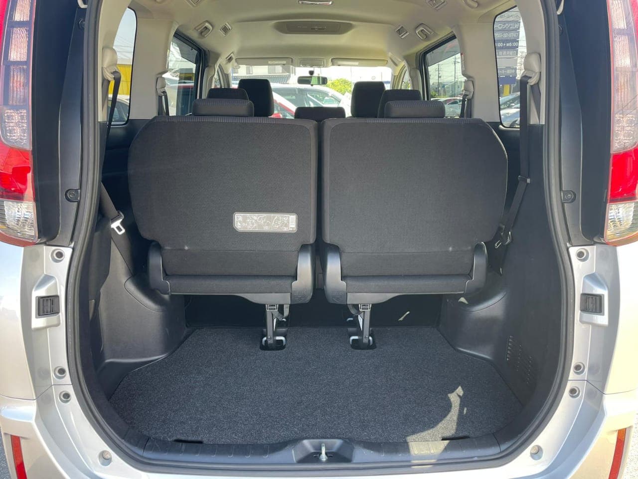 Toyota Noah for SGR station transfers
